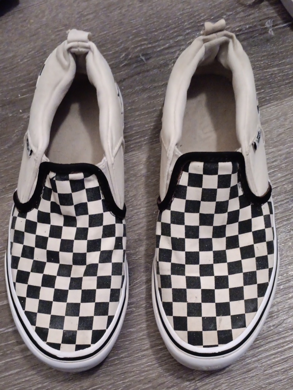 Checkerboard Slip-On Canvas Shoes - Black & White